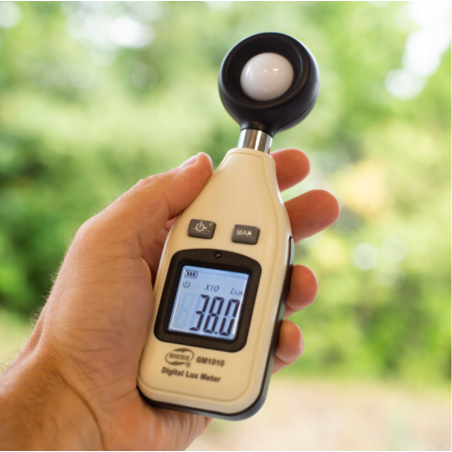 LUKSOMIERZ BENETECH GM1010 LUKSOMIERZ BENETECH GM1010